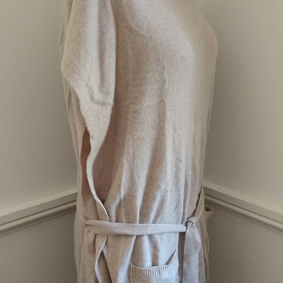 BCBGMaxAzria Sweaters - COMING MSRP=$278 NWT RARE BCBG CASHMERE Contemporary Tunic with Pockets